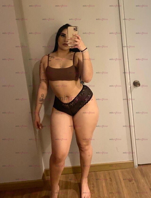 FOTOS DE MIRADA SEDUCTORA CON UN CUERPO ESPECTACULAR