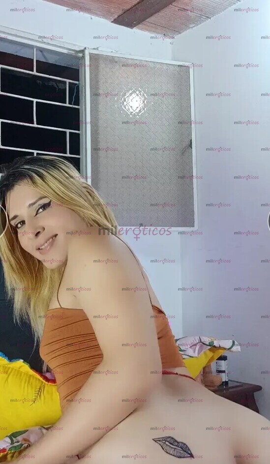 FOTOS DE HOLA SOY FER CHICA TRANS MONA NATURAL SENOS PEQUEÑOS PARADITOS DISPUESTA A COMPL