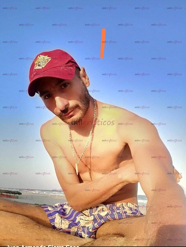 FOTOS DE DORIAN MACHO CASADO DOTADO DEPORTISTA XXL