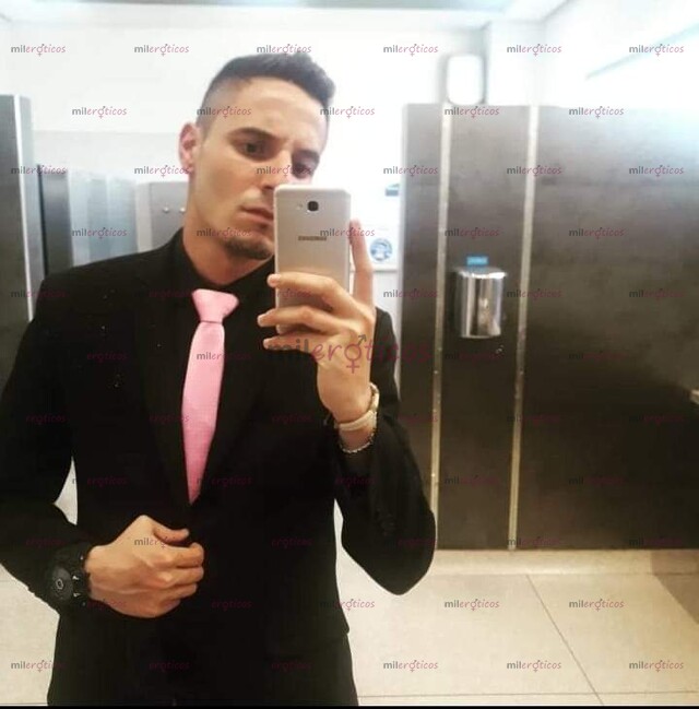 FOTOS DE SOY TOÑO LOPEZ RECIÉN LLEGADO A TU CIUDAD