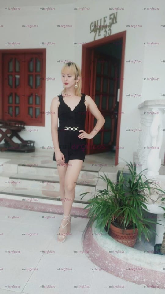 FOTOS DE SOY UNA CHICA TRANS MUY FEMENINA Y COMPLACIENTE