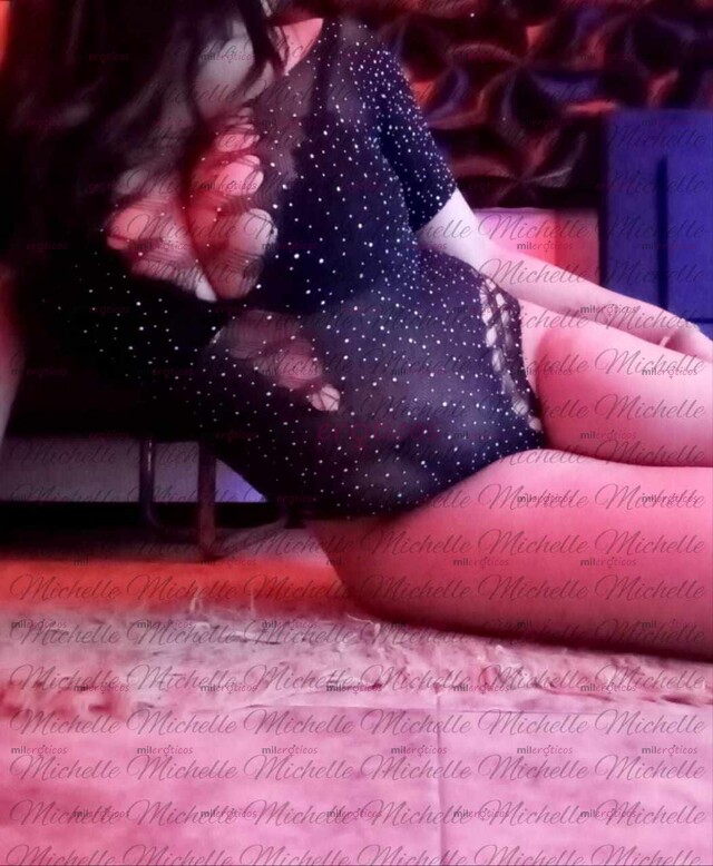 FOTOS DE TU DESEO MILF MAS CACHONDO DISPONIBLE PARA COMPLACERTE VIRTUALMENTE