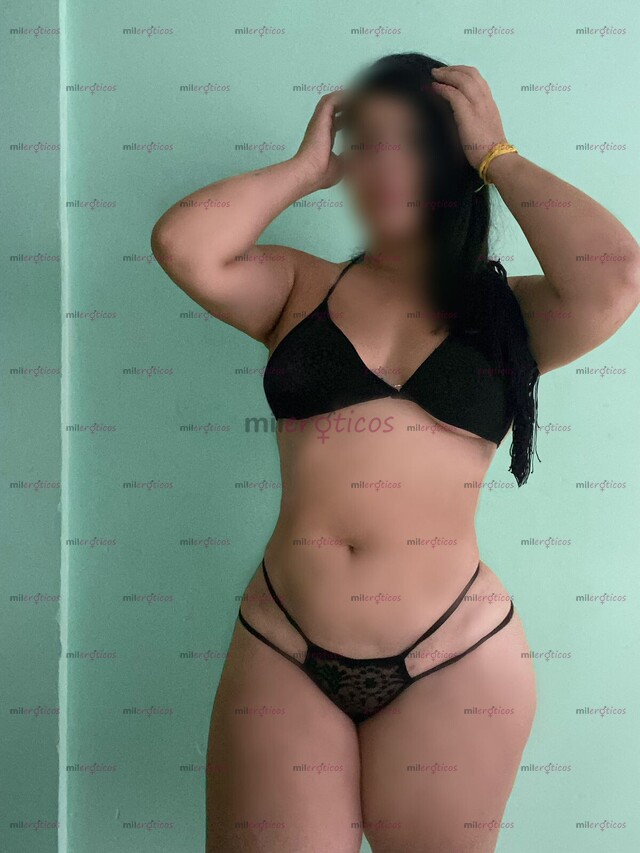 FOTOS DE MICHELLE CHICA DE HERMOSAS CURVAS CUERPO DIVINO Y TENTADOR