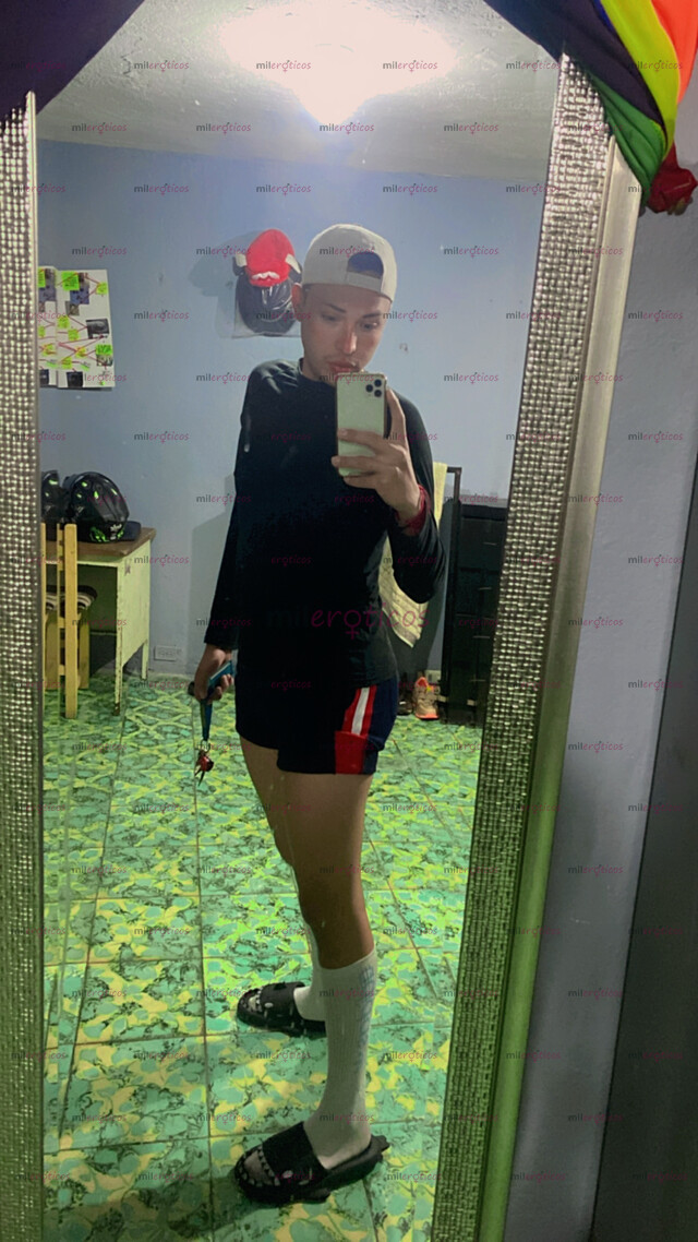 FOTOS DE CHICO UNIVERSITARIO PARA COMPLACER TUS FANTASIAS..!