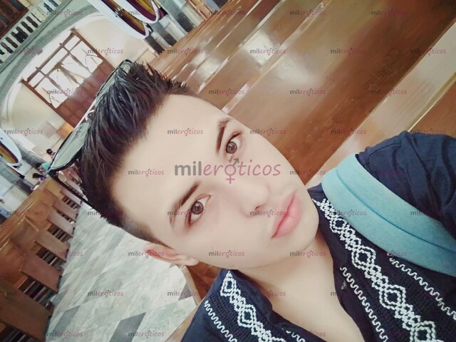 FOTOS DE CHICO UNIVERSITARIO PARA COMPLACER TUS FANTASIAS..!