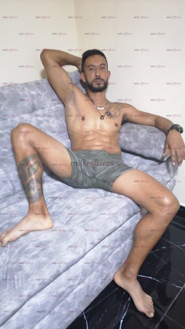 FOTOS DE SOY TU HOMBRE EROTICO QUE COMPLACE TODOS TUS DESEAS