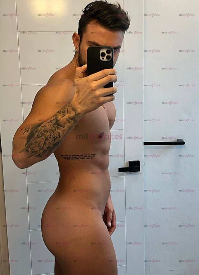 FOTOS DE COLOMBIANO MACHO, SEXY Y VERGON!! 22 CM DE VERGA GRUESA.