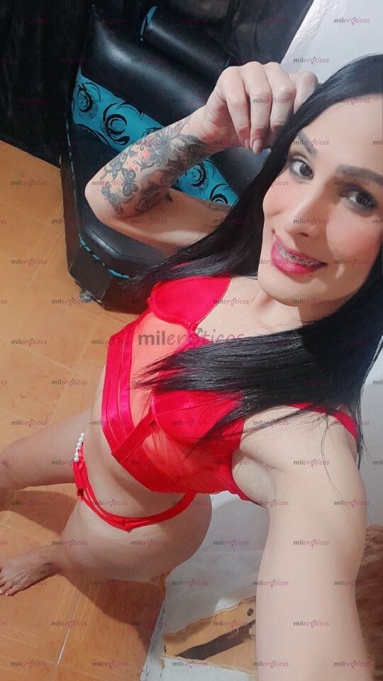 FOTOS DE SIRENA HERMOSA RUCA EN ATRIBUTOS TOTALMENTE DE LUJO