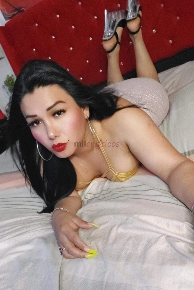 Tu perrita tragona saca leche de medidas cuerpo de modelo internacional cintura pequena culito paradito y ano estrecho y buena dotacion siente y toca...