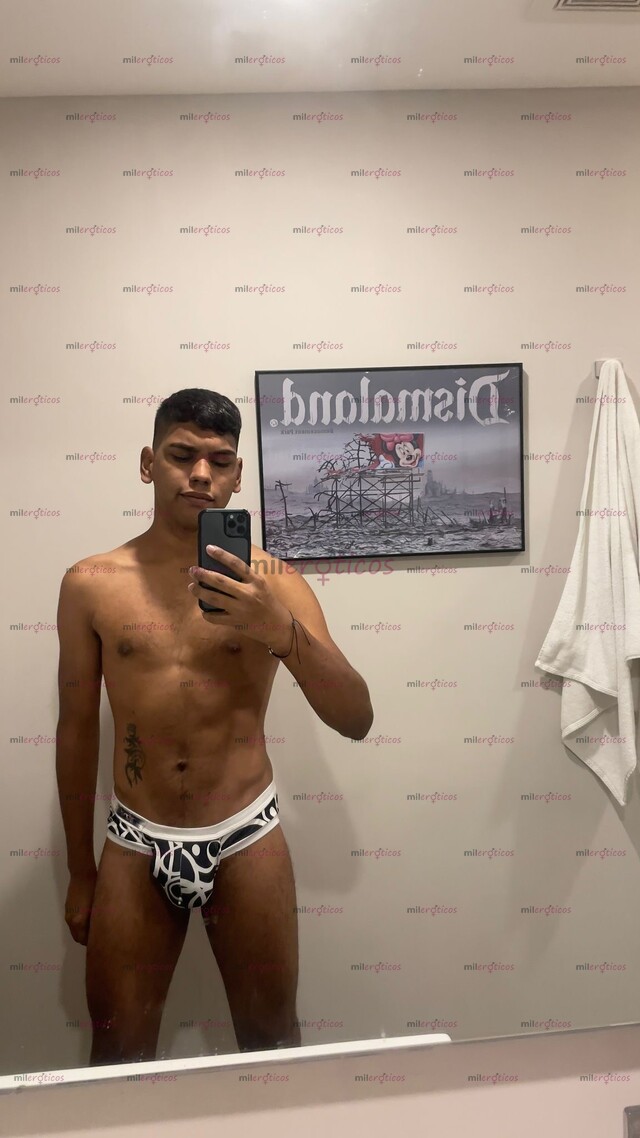 FOTOS DE MORENITO VERGON 21CM DE PLACER FULL COMPLACIENTE