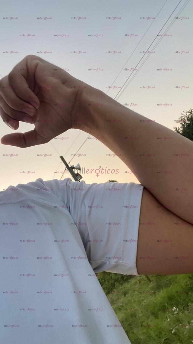 FOTOS DE ACTIVO DE 19 AÑO CON 18CM, INFO AL NUM