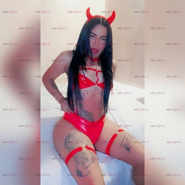 FOTOS DE TRANSEXUAL HERMAFRODITA CON PENE Y VAGINA DISFRUTA DE MIS SERVICIOS VIRTUAL