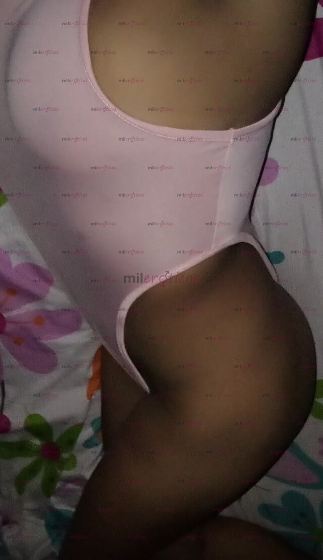FOTOS DE HOLA MIS AMORES SOY UNA MORENA CON UNAS DELICIOSAS TETAS