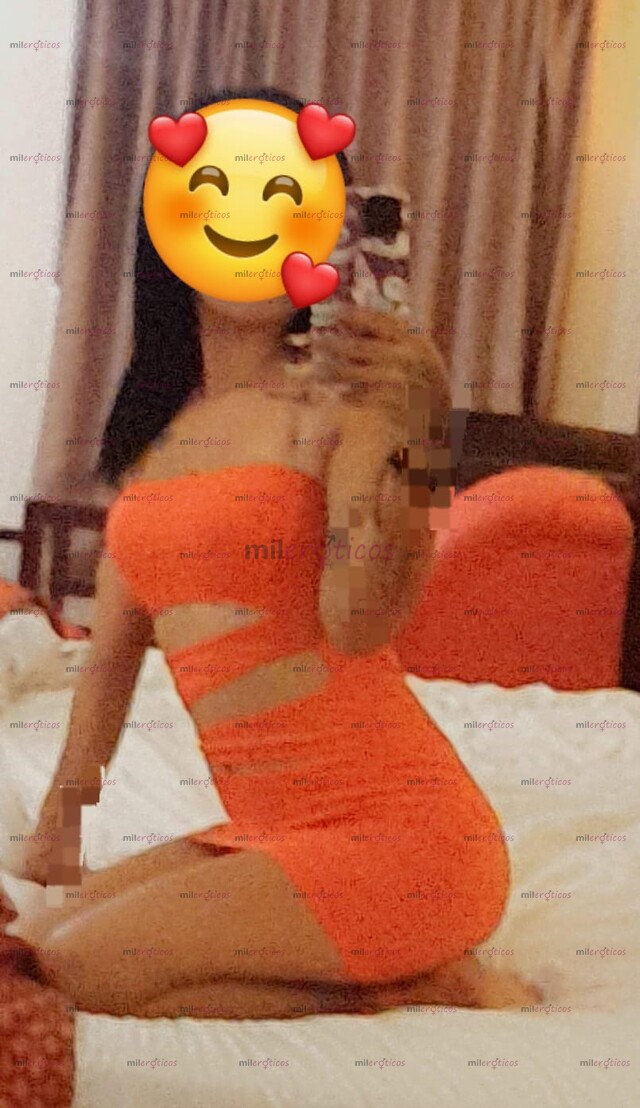FOTOS DE SOY IRIS UNA CHICA COMPLACIENTE Y CACHONDA QUE LE GUSTA COMERME TODA TU NEPE