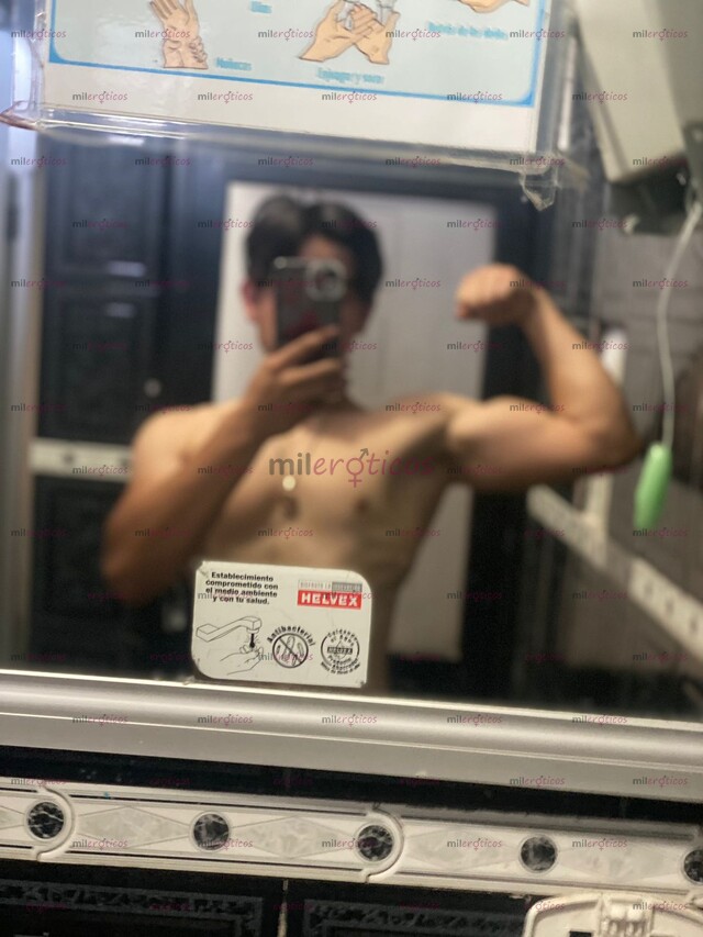 FOTOS DE JOVEN DE 20 AÑOS, ME ENCANTAN LAS MADURAS