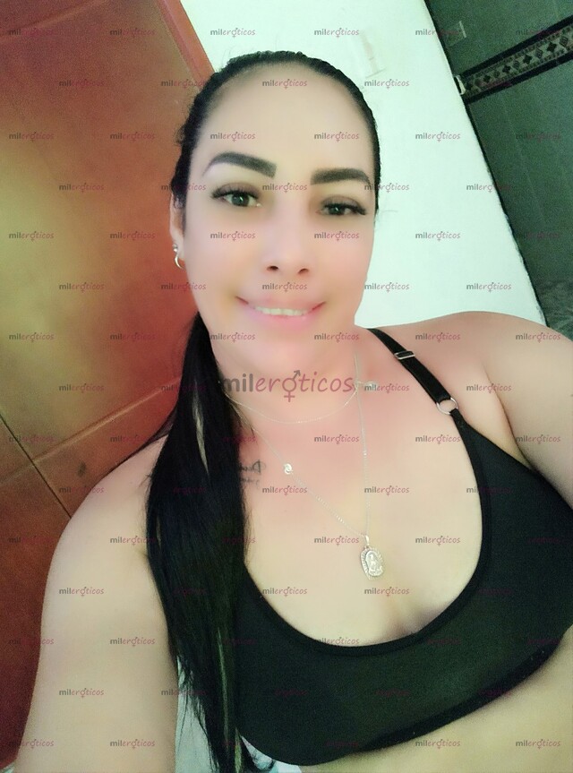 FOTOS DE PELINEGRA ARDIENTE FOGOSA Y MUY APRETADITA.UN BUEN SEXO ORAL