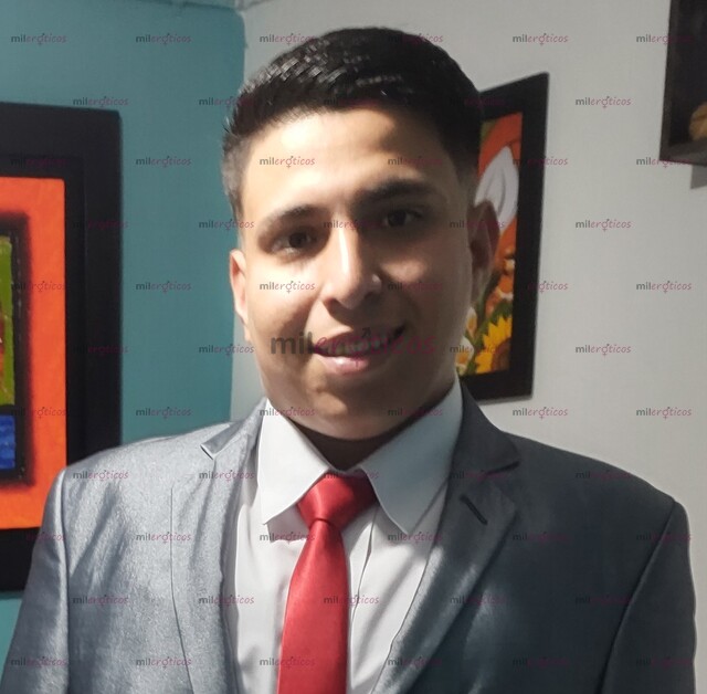 FOTOS DE JOVEN COMPLACE TUS FANTASIAS EROTICAS. ATENCIÓN A MUJERES Y PAREJAS.