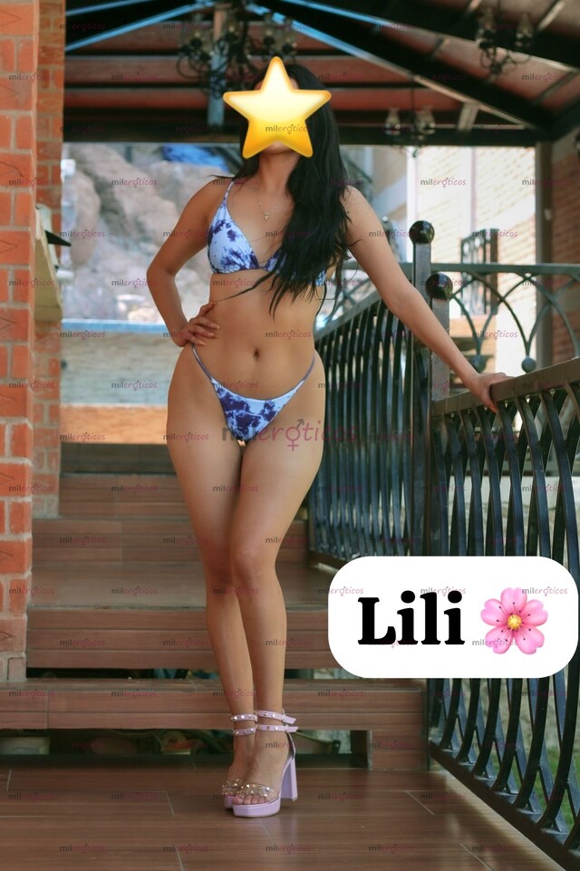 FOTOS DE LILI ENCANTADORA CHICA , CON CURVAS NATURALES CUERPO PERFECTO SIN MARCAS
