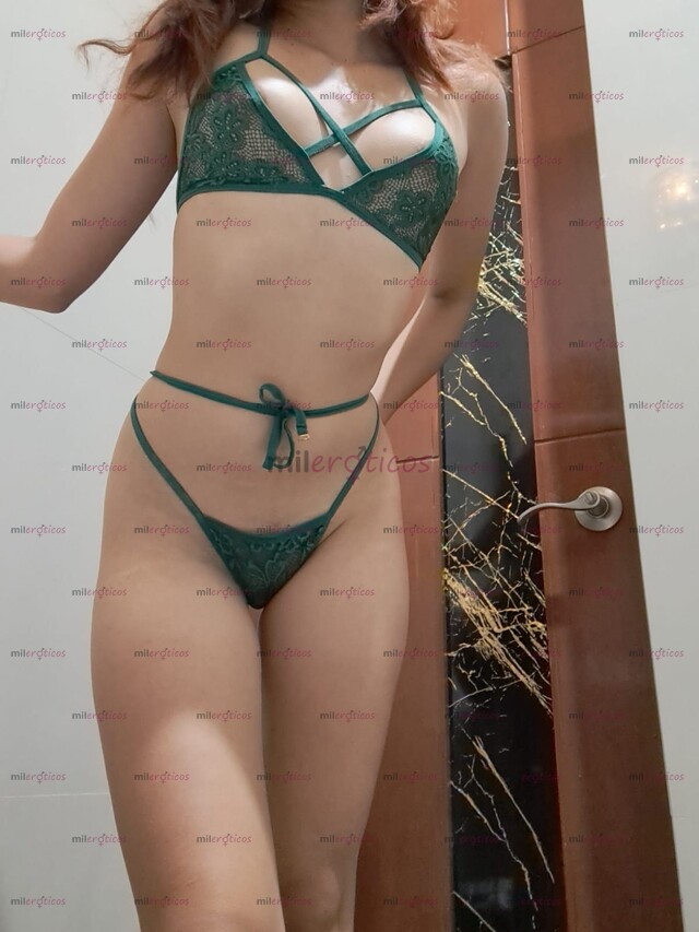 FOTOS DE JUVENTUD Y BELLEZA REUNIDAS HERMOSA ESCORT PIEL DE CEDA