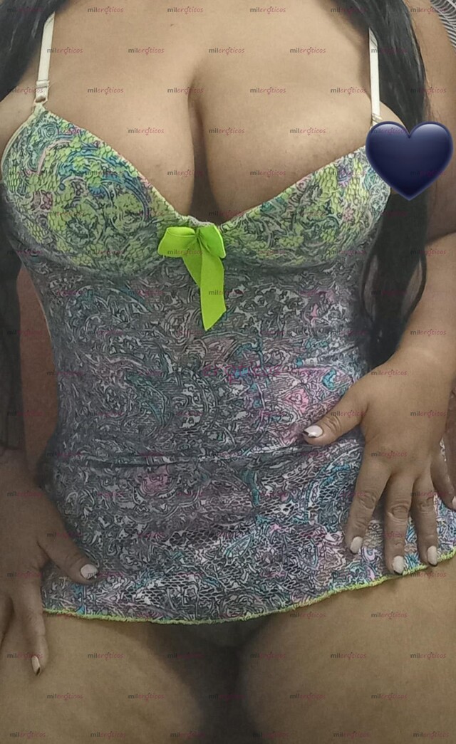 FOTOS DE DELICIOSA TETONA XXX TRISERVICIOS EN PROMOCION HOY