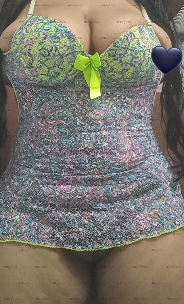 FOTOS DE DELICIOSA TETONA XXX TRISERVICIOS EN PROMOCION HOY
