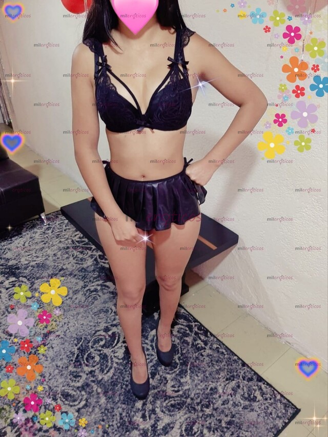 FOTOS DE SOY UNA FLAQUITA MUY DELICIOSA Y TRAVIESA EN LA CAMITA PAPI