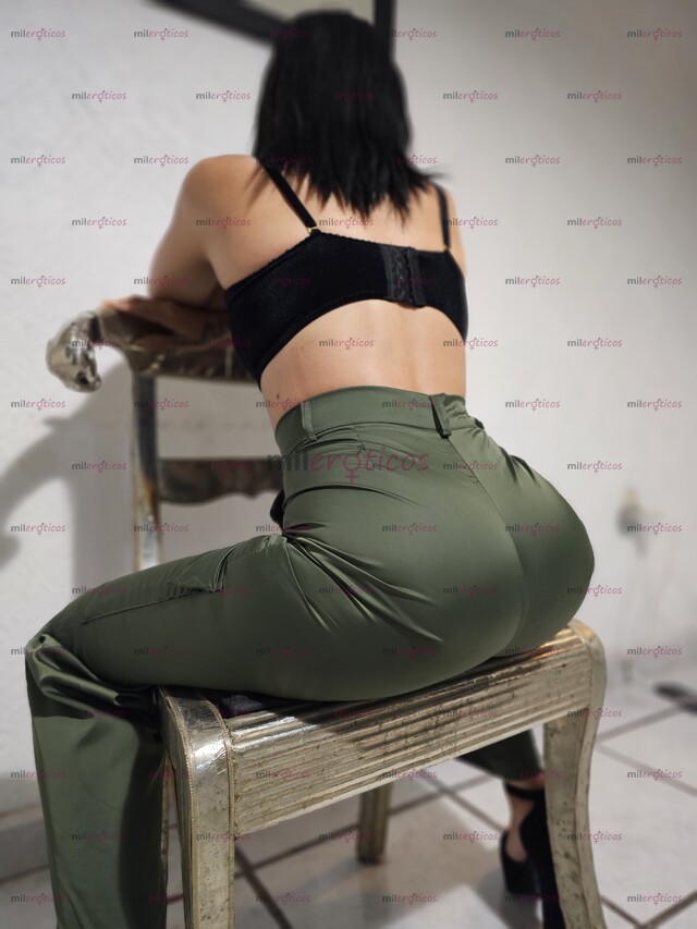 FOTOS DE BUSCAS UNA CHICA PETTITE SIN MARCAS NI ESTRIAS