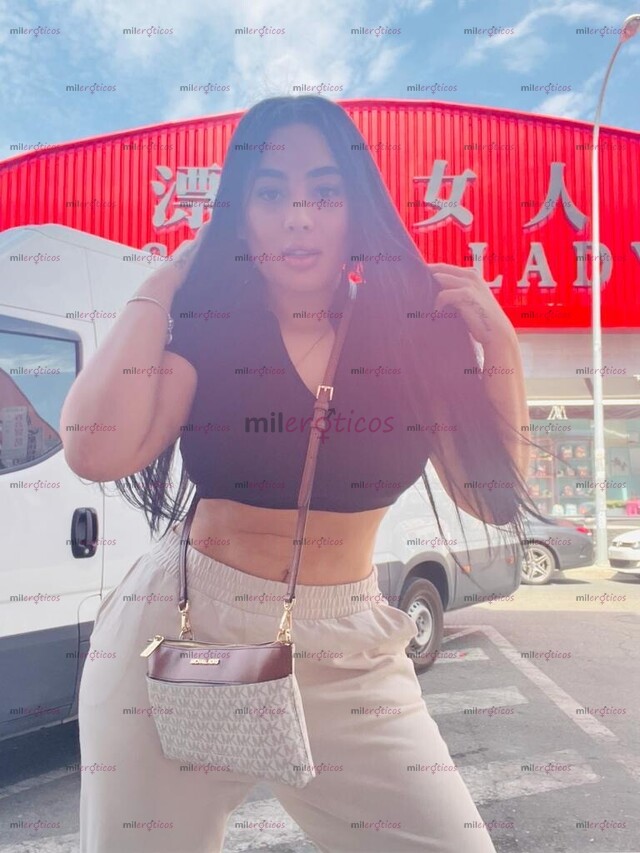 FOTOS DE LORENA PUTOTA TRAGA SEMEN QUIERO TU LECHE EN MIS TETAS GRANDES Y BOQUITA MAMDORA