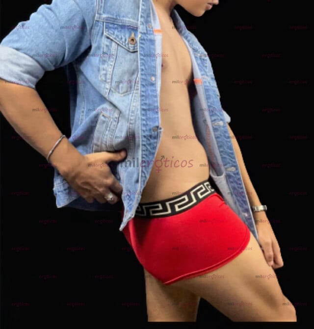 FOTOS DE SEXY TWINK I SPEAK SPANISH AND ENGLISH. I AM HOT AND CREATIVE IN BED VERSATILE