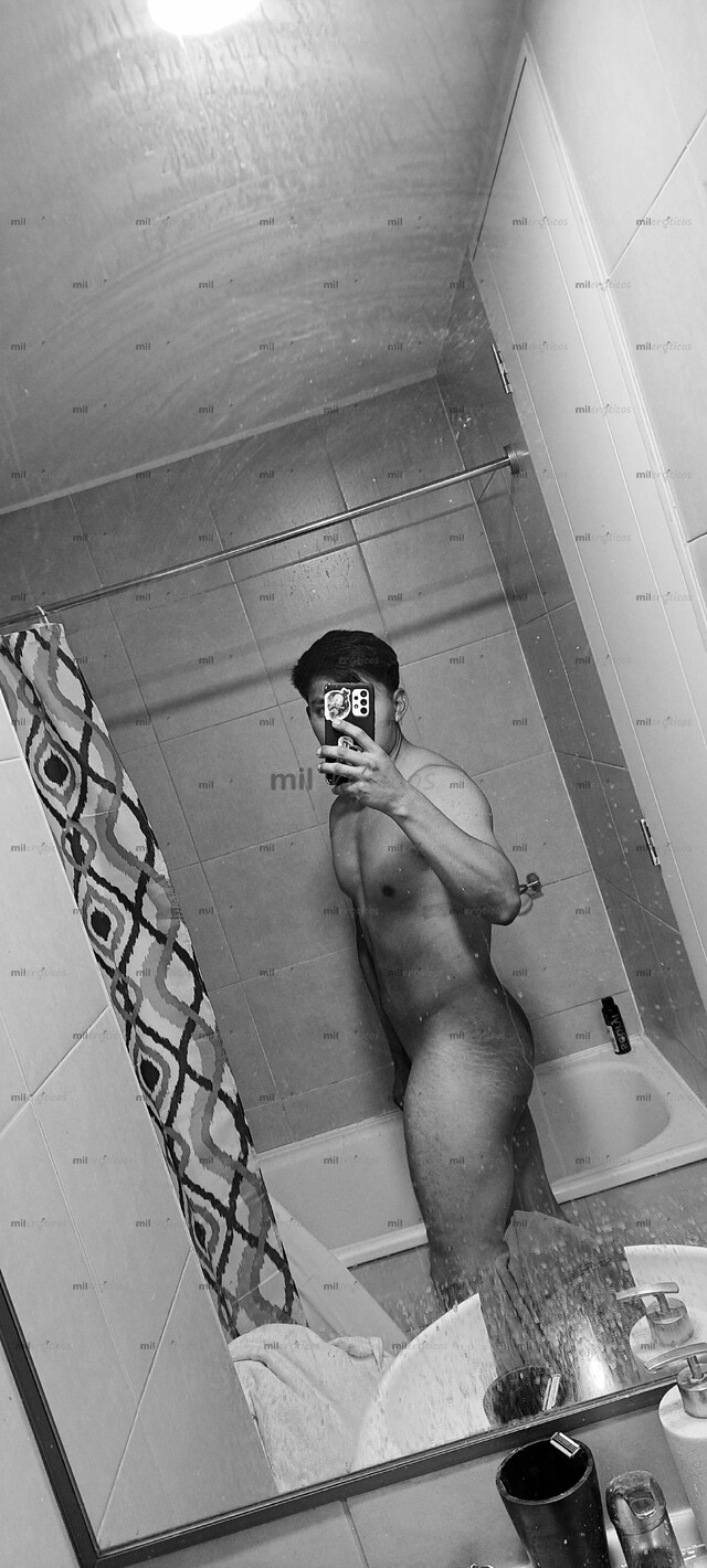 FOTOS DE SERE TU MEJOR AMANTE, DEJAME DARTE LECHE AMOR