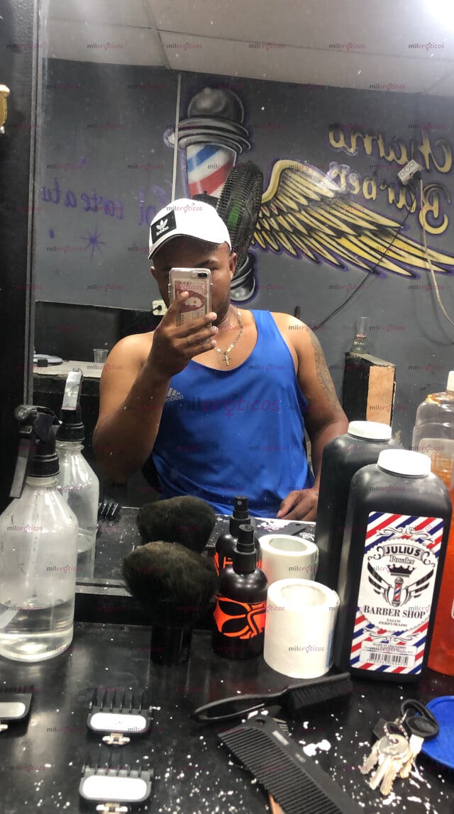 FOTOS DE SOY COLOMBIANO TRATO COMO SI FUERA TU PAREJA O COMO DESEES SOLO PARA MUJERES