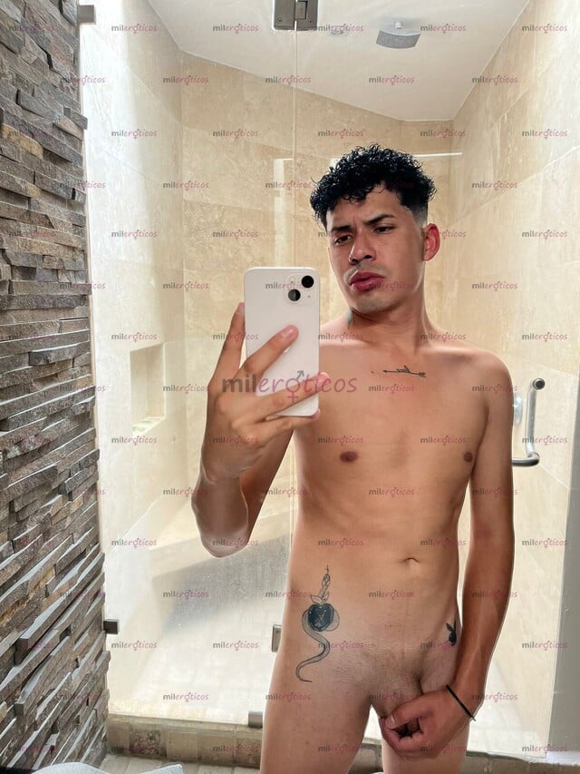 FOTOS DE POR PRIMERA VES ACTIVO LISTO PARA PREÑARTE COJERTE A PELO Y BATIRTE LA LECHE