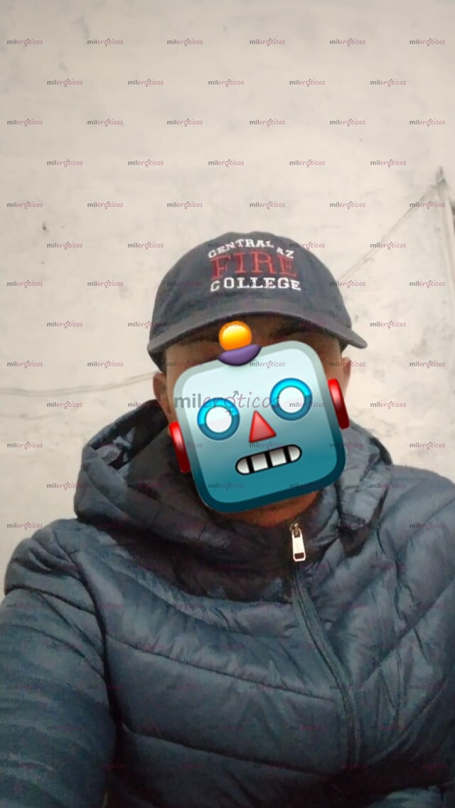 FOTOS DE A TUS ÓRDENES MAMI SOY MATEO Y PODEMOS HACER TRAVESURAS
