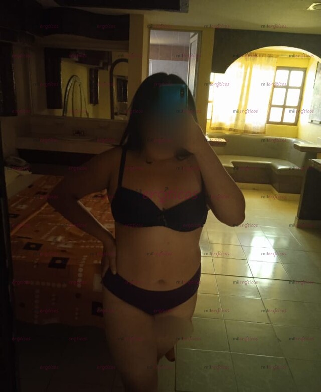 FOTOS DE JOVEN,ATRACTIVA, LINDA, COMPLACIENTE, CARIÑOSA, Y MAS