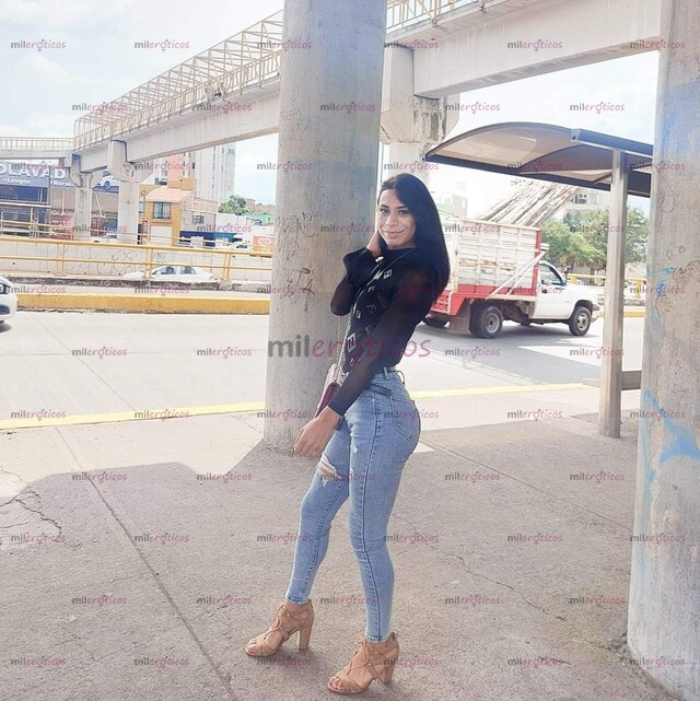 FOTOS DE YA LLEGO LO Q BUSCABAS PAPI YA ESTOY DE REGRESO EN TU CIUDAD