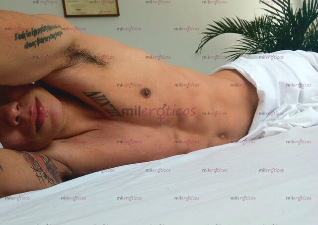 FOTOS DE SEXY CHICO DE COMPAÑÍA Y MASAJISTA EROTICO