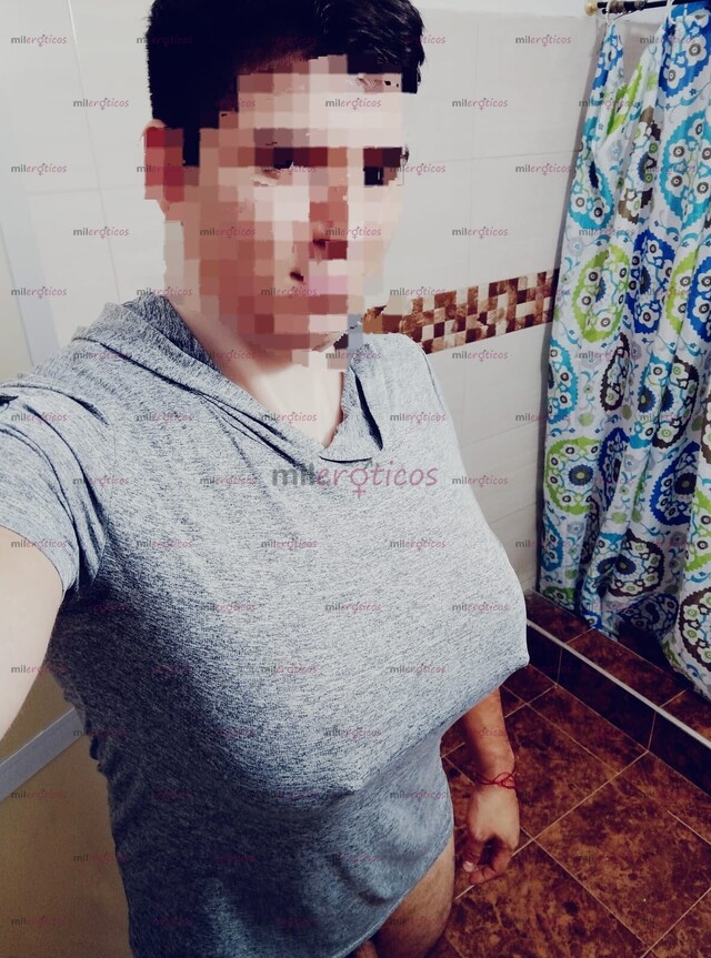 FOTOS DE JOVEN UNIVERSITARIO BLANCO VERGON PAREJAS TRIOS E INDIVIDUAL