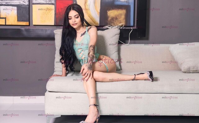 FOTOS DE CALIENTE COLOMBIANA LLEGANDO A CANCUN CON GANAS DE VERGA.