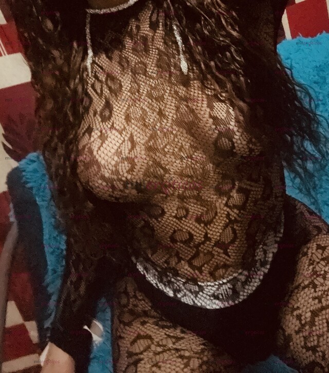 FOTOS DE FANNY CHICA TRANSEXUAL ATIENDO DE 7 AM A 11 PM