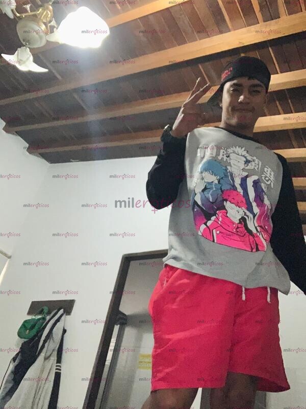 FOTOS DE HOLA SOY MAIKOL UN VERGON QUE QUIERE CLAVAR A TU MUJER Y CUMPLIR TODAS TU FANTAS