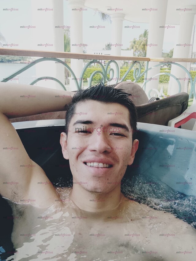FOTOS DE HOLA, SOY ANDRES. RECIEN LLEGADO A BOGOTA, ESTOY POR POCOS DÍAS