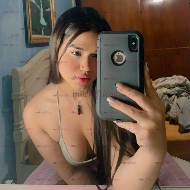 FOTOS DE TETAS RICAS PARA UNA RUSA , QUIERES VENIRTE SOBRE ELLAS ?