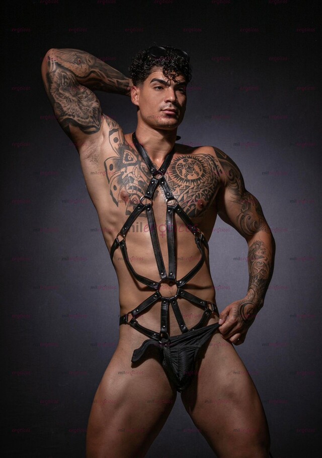 FOTOS DE CHICO CALIENTE Q CUMPLE TUS FANTASÍAS NO PIERDAS TU OPORTUNIDAD DE IR AL CIELO