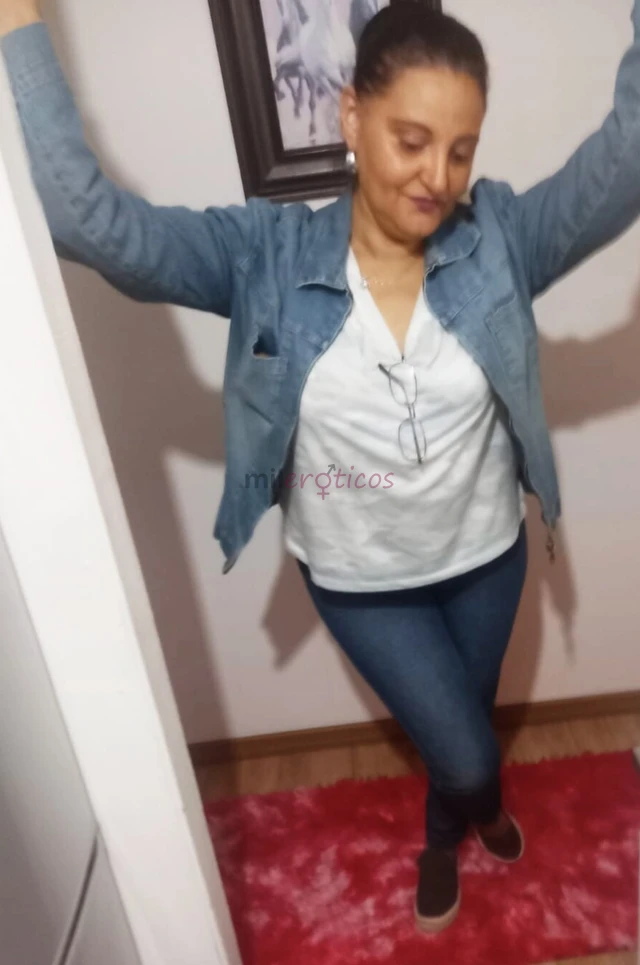 Hola hago salidas disfruta un grato momento comuna madura experta solo por whatsapp tambien voy a domicilios hoteles y mi departamento lo pasaremos in...