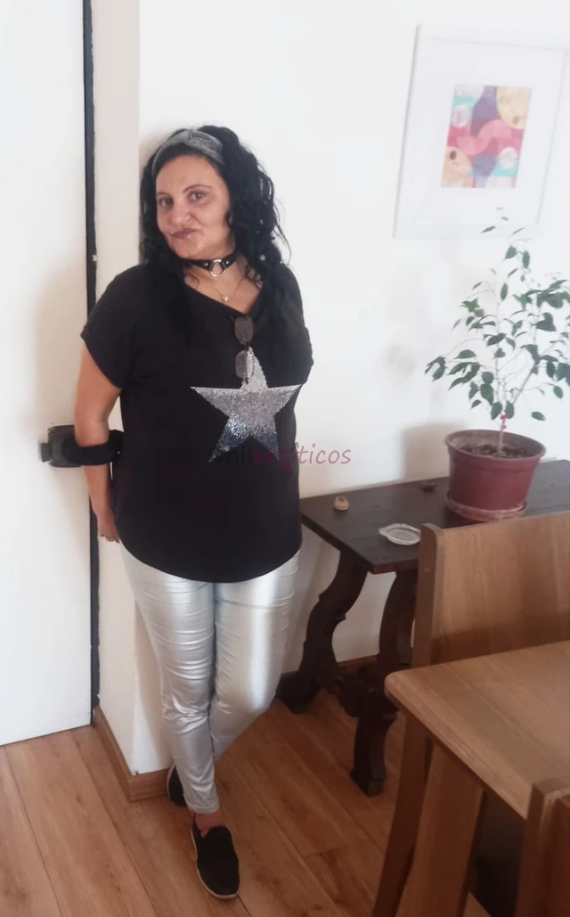 Hola hago salidas disfruta un grato momento comuna madura experta solo por whatsapp tambien voy a domicilios hoteles y mi departamento lo pasaremos in...