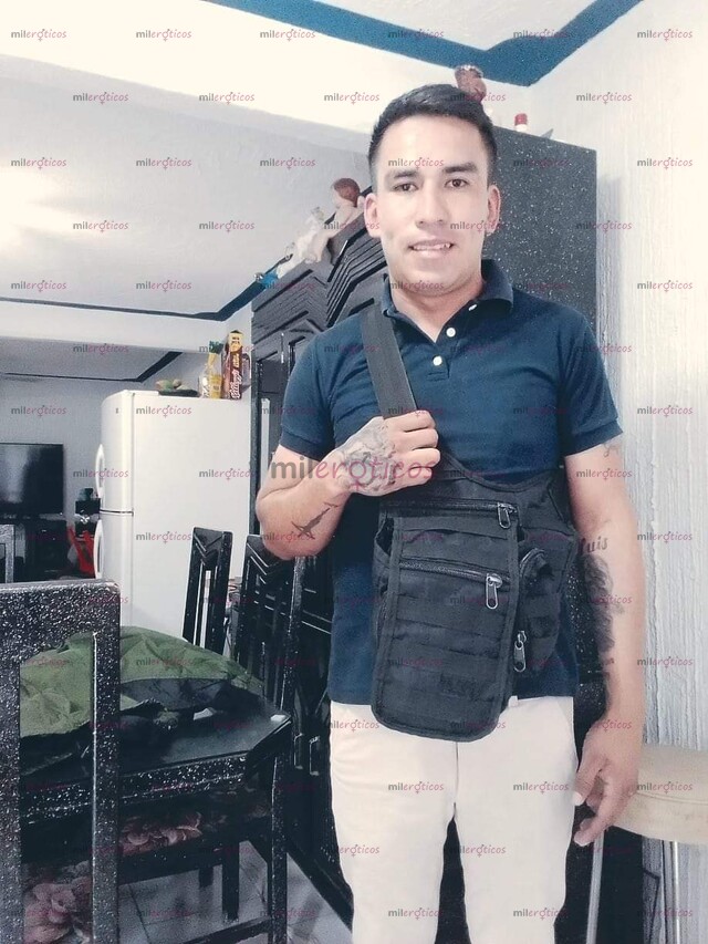 FOTOS DE JOVEN EN BUSCA DE MUJERES PARA PASAR UN RATO AGRADABLE