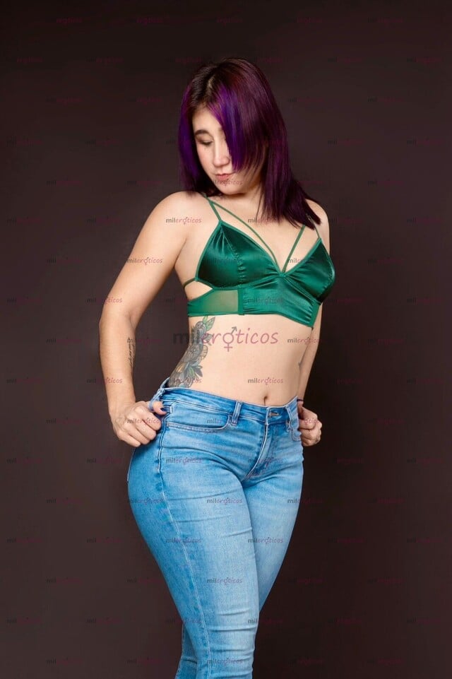 FOTOS DE BESOS FAJE CACHONDEO TODO LO QUE TE GUSTA SOLO CONMIGO DISPONIBLE POR UNOS DIAS