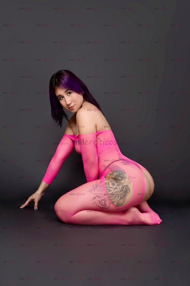 FOTOS DE BESOS FAJE CACHONDEO TODO LO QUE TE GUSTA SOLO CONMIGO DISPONIBLE POR UNOS DIAS