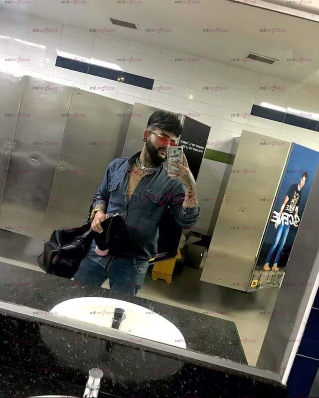 FOTOS DE NIÑO ARDIENTE ESTOY ACÁ PARA QUE RECORRAS TODO MI CUERPO