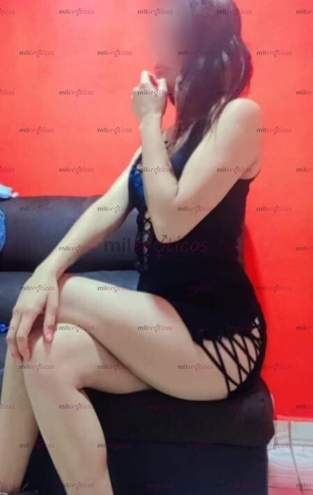 FOTOS DE HOLA BB SOY LIA DE 21 AÑOS SUPER COGELONA Y CARISMATICA